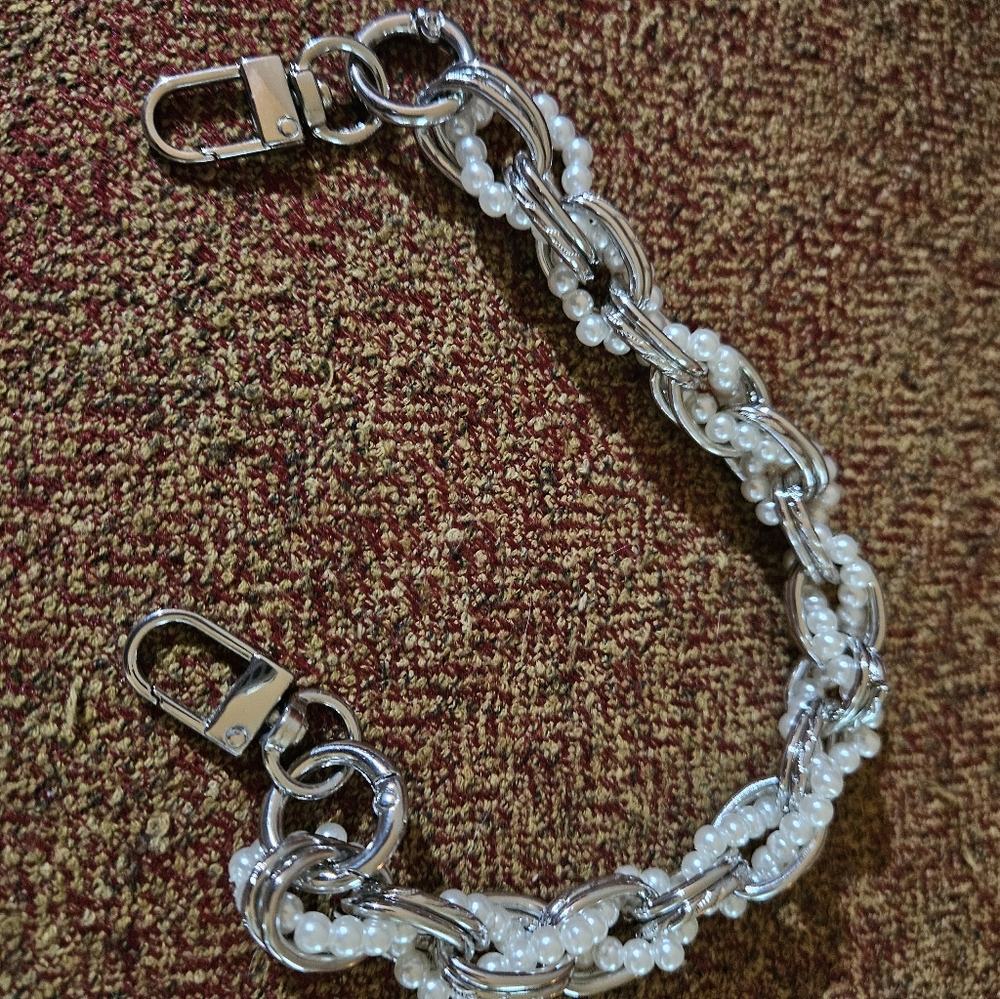 Wristlet/Purse chain extender